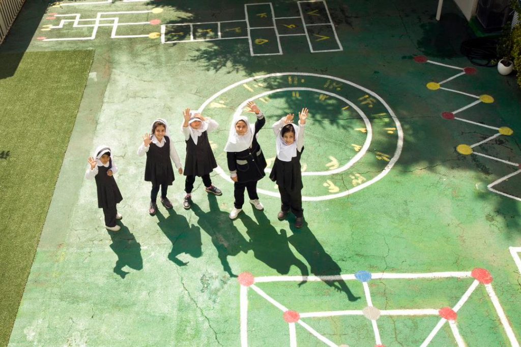 مدرسه دخترانه نواک